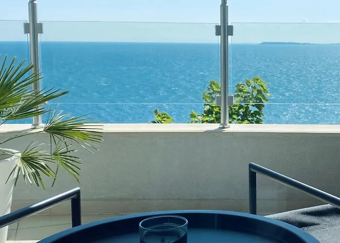 Hotel de apartamente Alex Apartello-com - Amazing With Sea View!